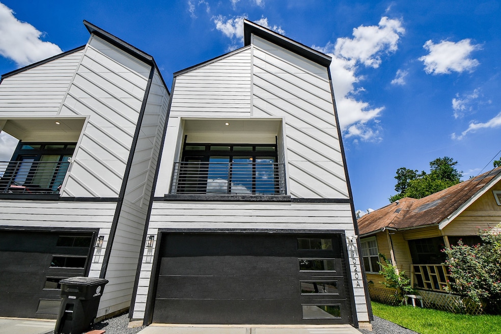 7020 Eastwood St unit A, Houston, TX 77021 - photo 1