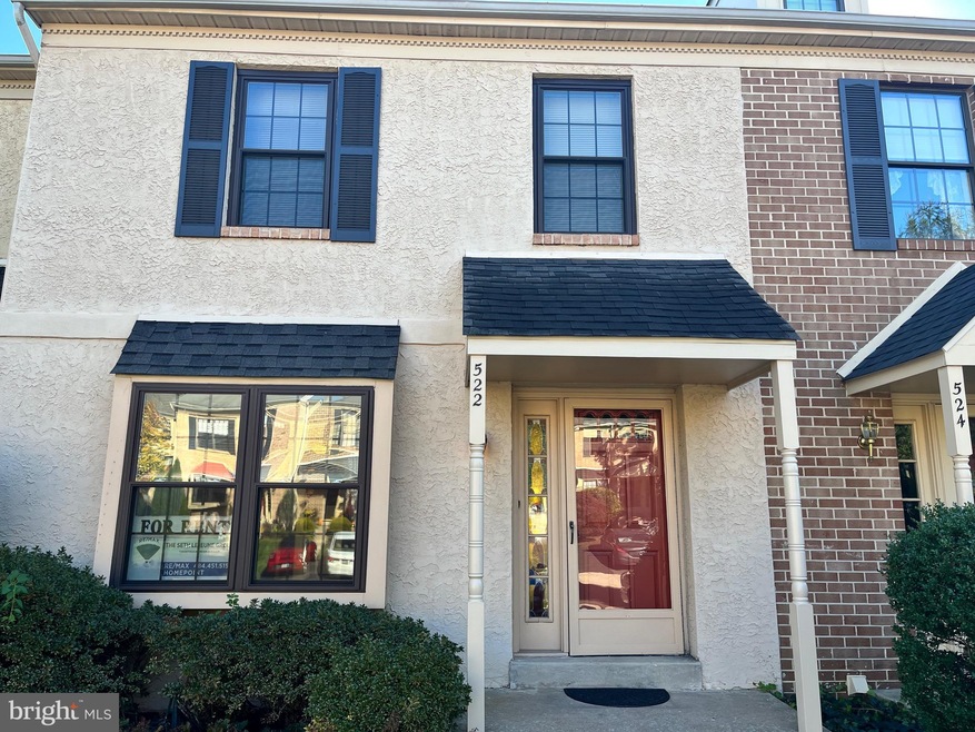 522 Bassett Ln, Norristown, PA 19403 - photo 1