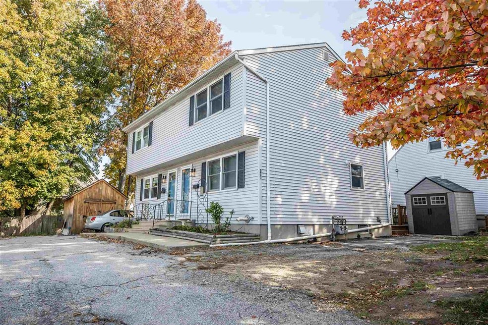 596 Dix St unit 1, Manchester, NH 03103 - photo 1