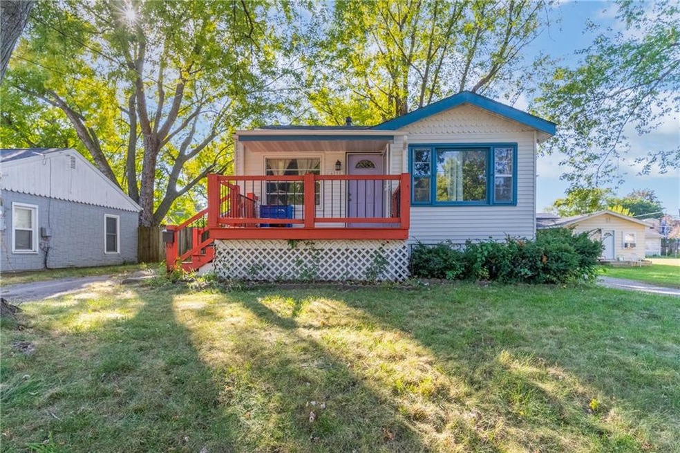 4116 5th Ave, Des Moines, IA 50313 - photo 1