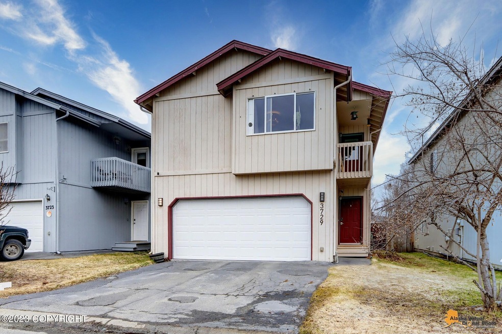 3729 Sycamore Loop