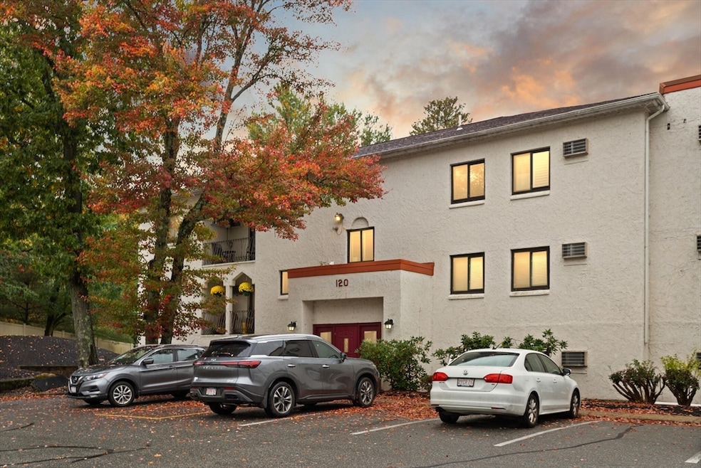 Sold $360,000 • Co-Listing Agent