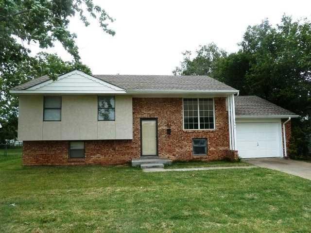 5307 Colfax Place, Oklahoma City, OK 73112 - photo 1
