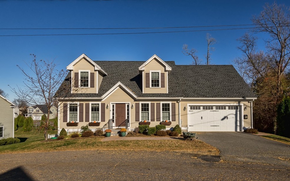 10 Intervale Rd, Marblehead, MA 01945 - photo 1