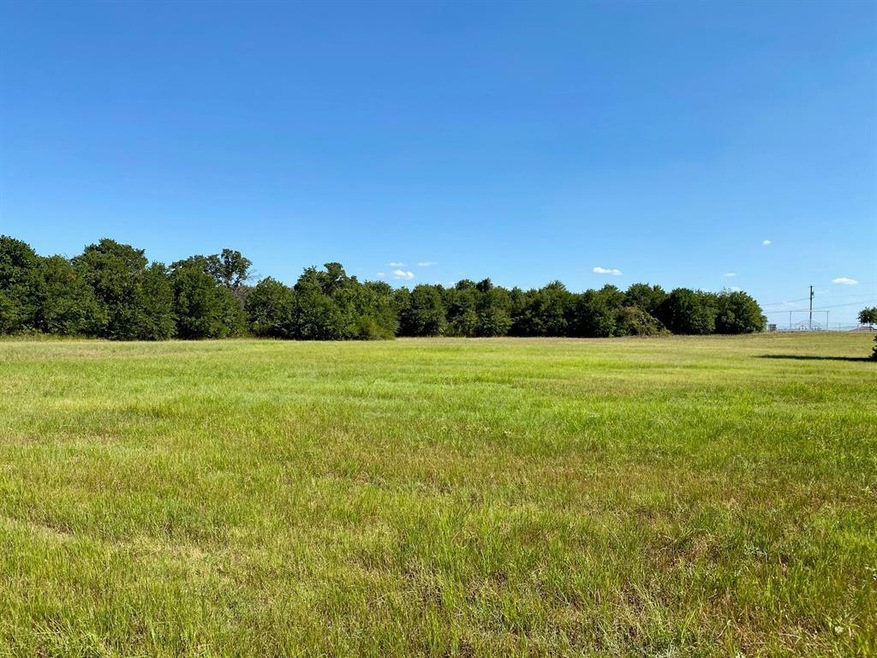 304 Timbers Cir, Poolville, TX 76487 - photo 1