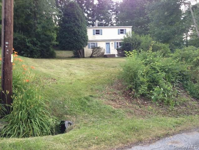 24 Marshall Dr, Poughkeepsie, NY 12601 - photo 1