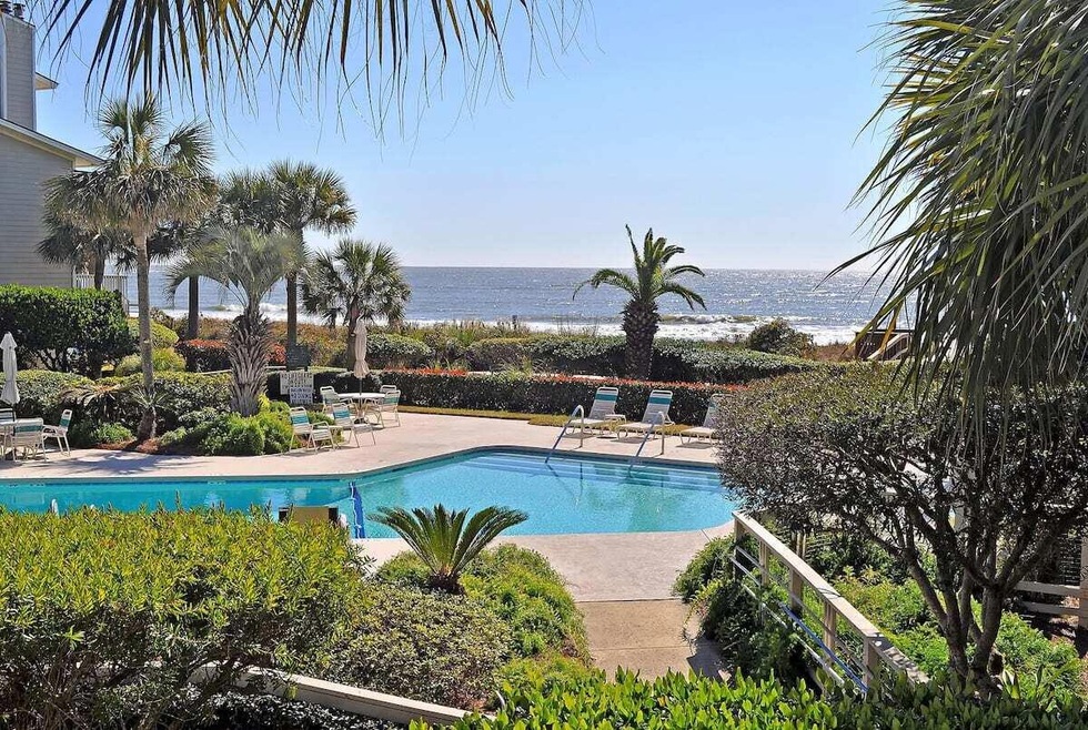 9 B Seagrove pool beach