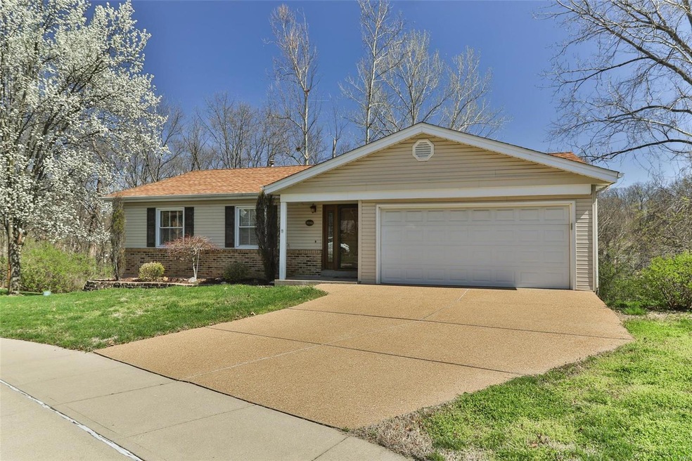 Welcome to 4602 Lodgewood Lane located at the end of a cul-de-sac in popular Timberline Estates!