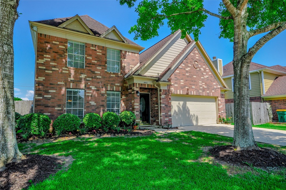 4012 Ivywood Dr, Pearland, TX 77584 - photo 1