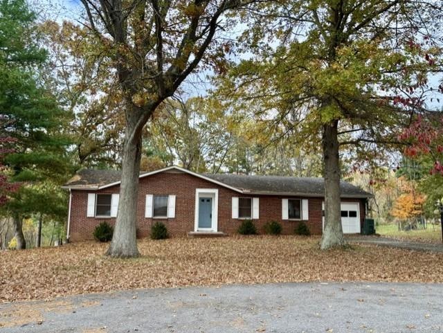 501 Ridgecrest Dr, Abingdon, VA 24210 - photo 1