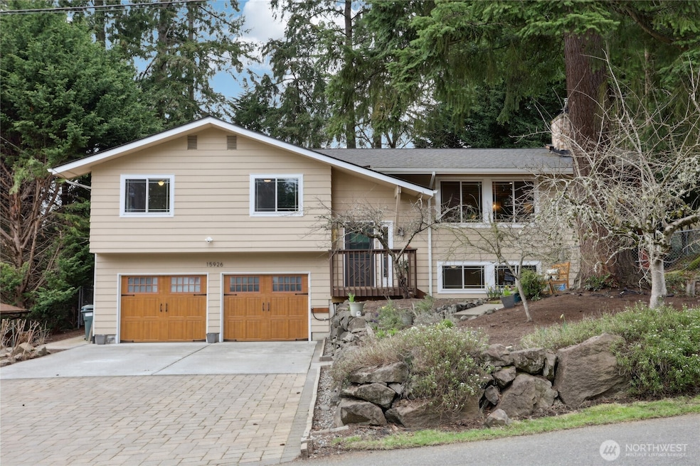 15926 82nd Place NE, Kenmore, WA 98028 - photo 1