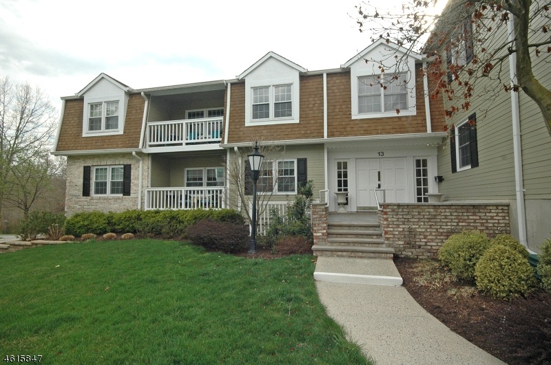 13 Heritage Dr unit B, Chatham, NJ 07928 - photo 1