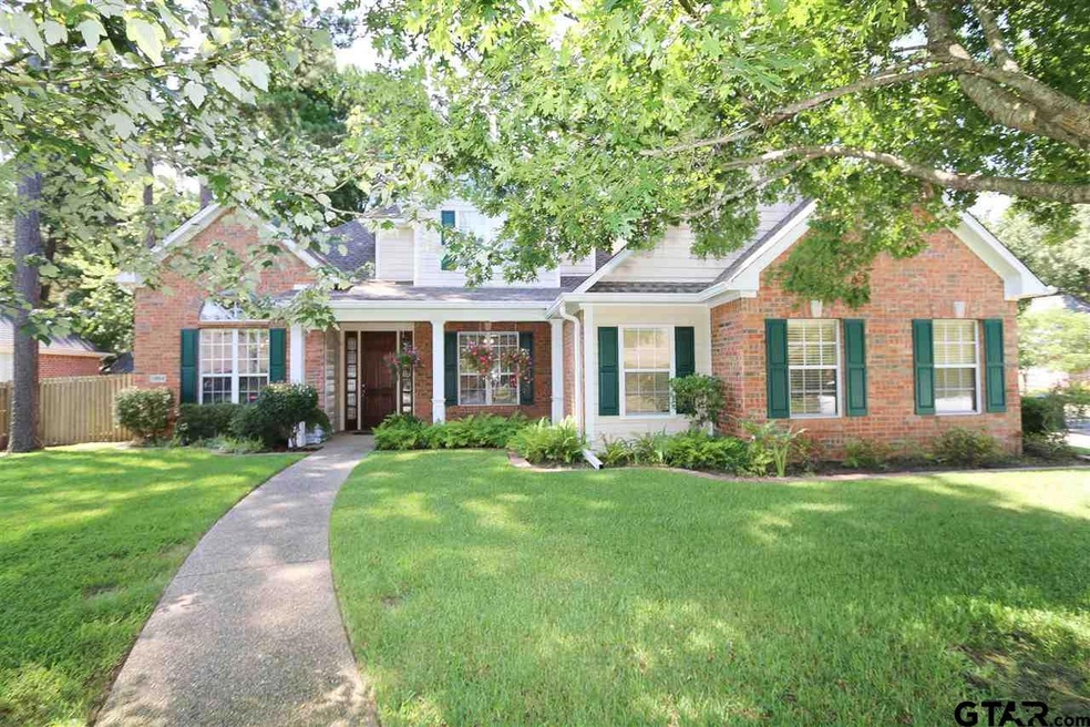 3814 Broadmoore Ct, Tyler, TX 75707 - photo 1