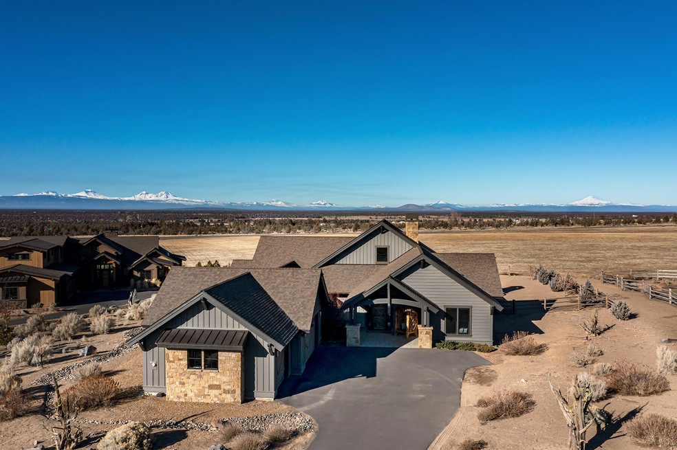 Sold $1,475,000 • Co-Listing Agent