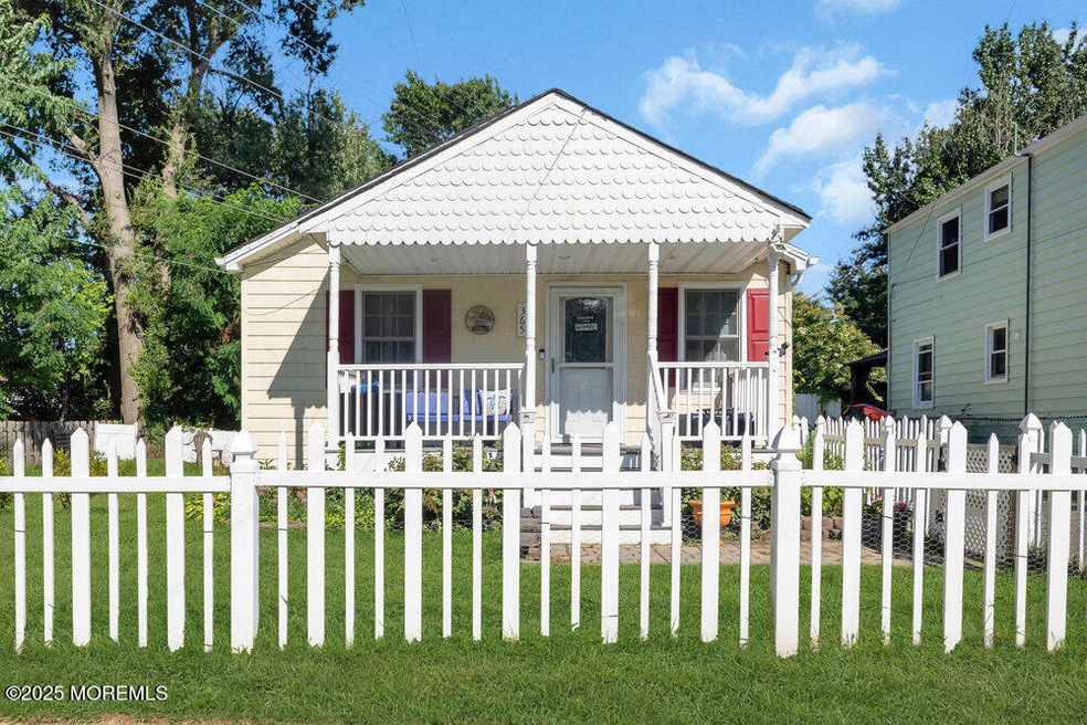 365 Atlantic Ave, North Middletown, NJ 07748 - photo 1