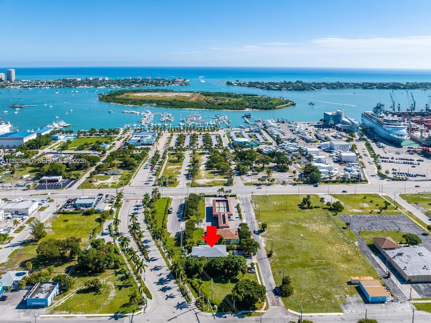 56 W 12th St unit A, Riviera Beach, FL 33404 - photo 1