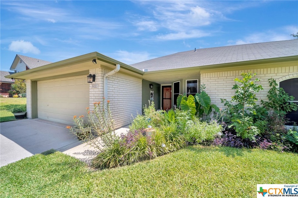 802 Barber Dr, Copperas Cove, TX 76522 - photo 1