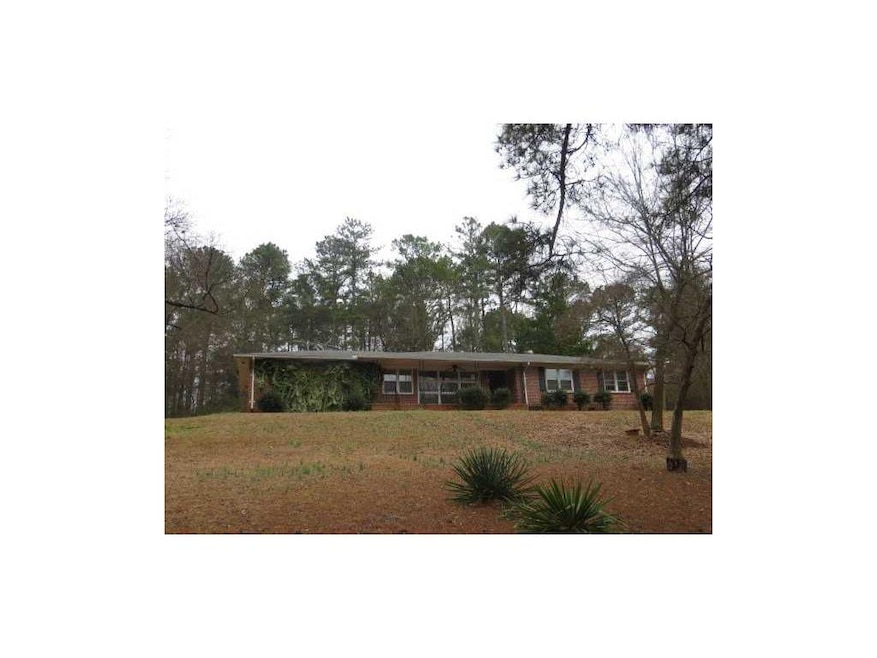 Facade/Exterior Front.