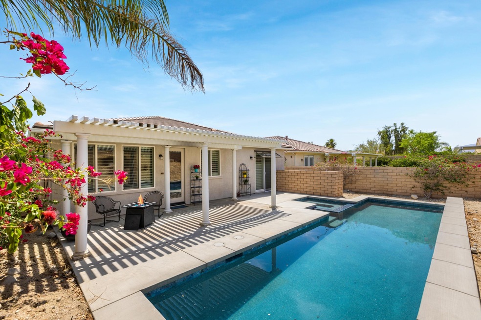 Pool & Patio