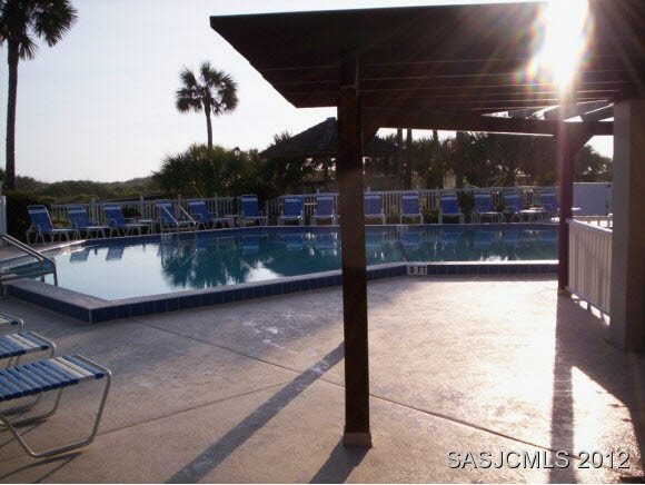 BEACH SIDE POOL