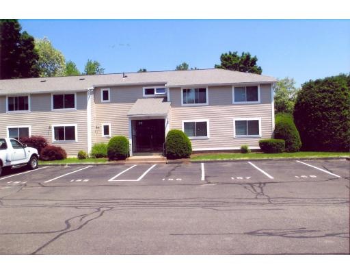 39 Saint Kolbe Dr unit D, Holyoke, MA 01040 - photo 1