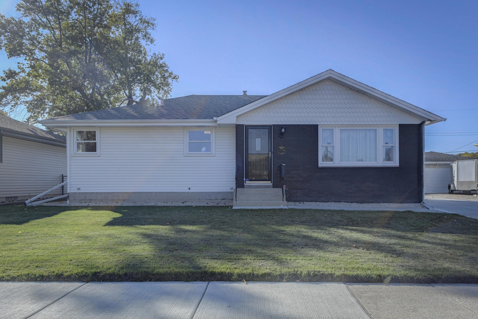 3538 41st St, Highland, IN 46322 - photo 1