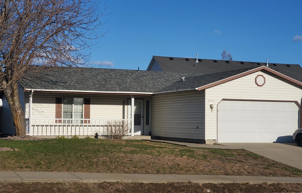 13770 N Natalie St, Rathdrum, ID 83858 - photo 1