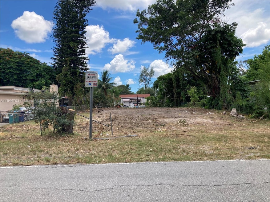 13xx NE 149th St, Biscayne Park, FL 33161 - photo 1