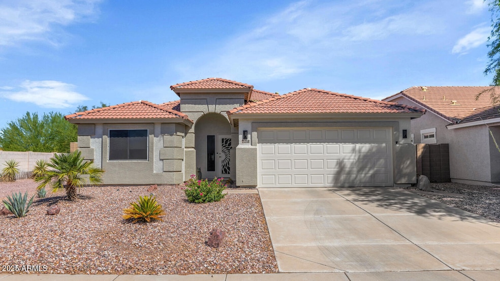 15358 W Laurel Ln, Surprise, AZ 85379 - photo 1