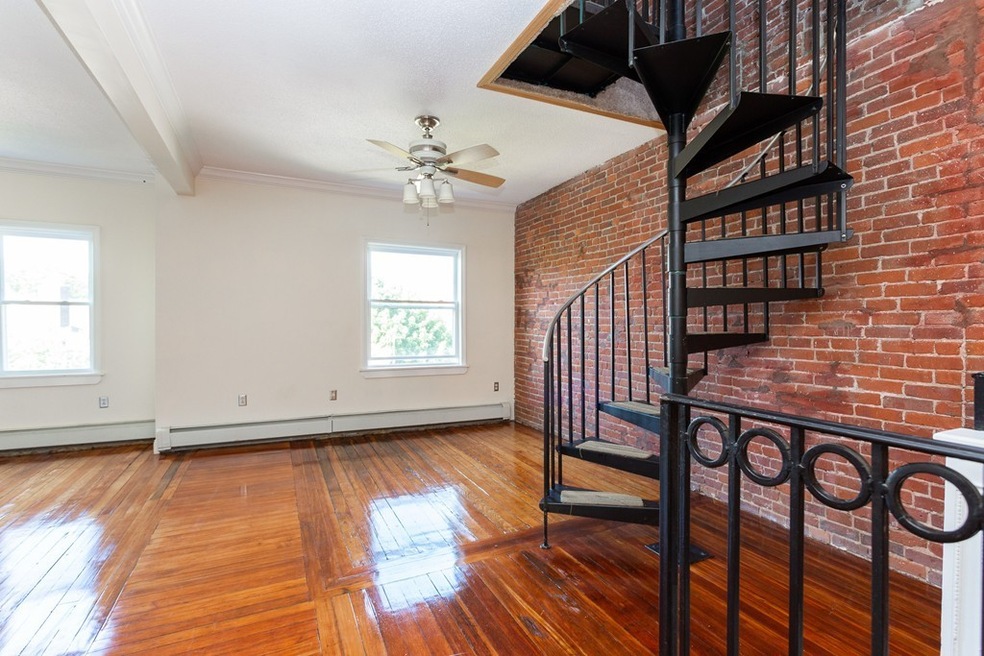 8 Humboldt Ave unit 3, Roxbury, MA 02119 - photo 1