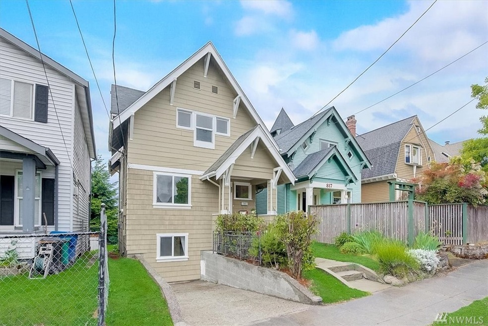 Sold $865,500 • Co-Listing Agent