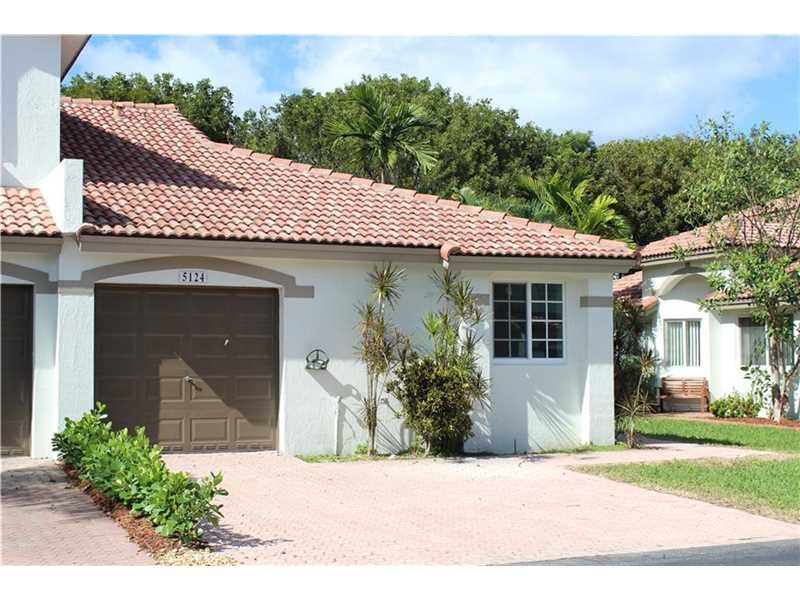 5124 NW 116th Ct, Doral, FL 33178 - photo 1
