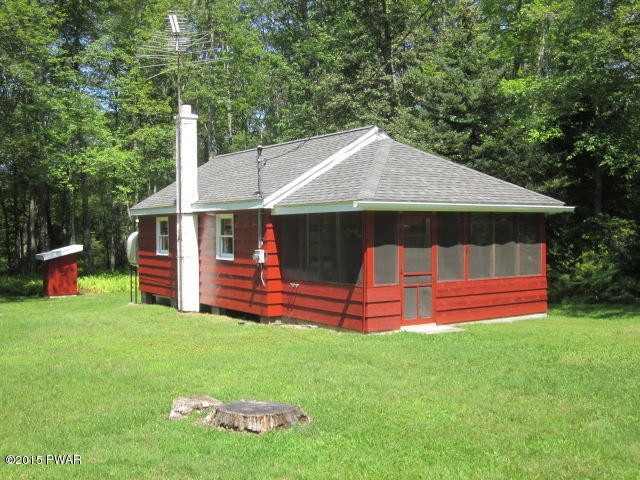 1087 Silver Lake Rd, Dingmans Ferry, PA 18328 - photo 1