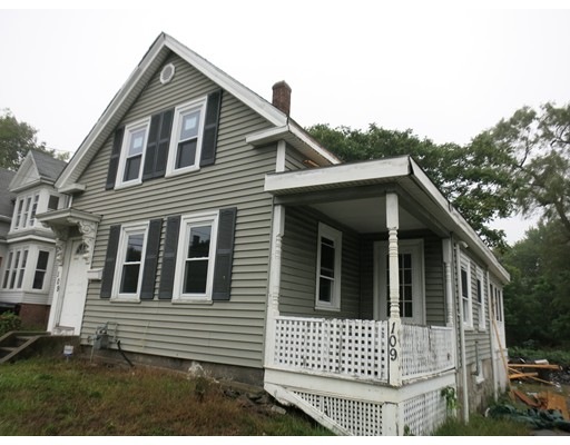 109 Warren St, Randolph, MA 02368 - photo 1