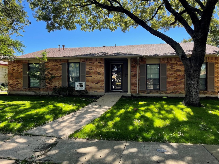 Great Lake Highlands area home
