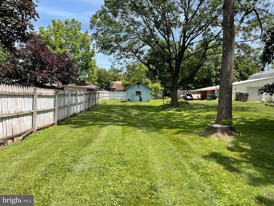 145 Hellertown St, Quakertown, PA 18951 - photo 1