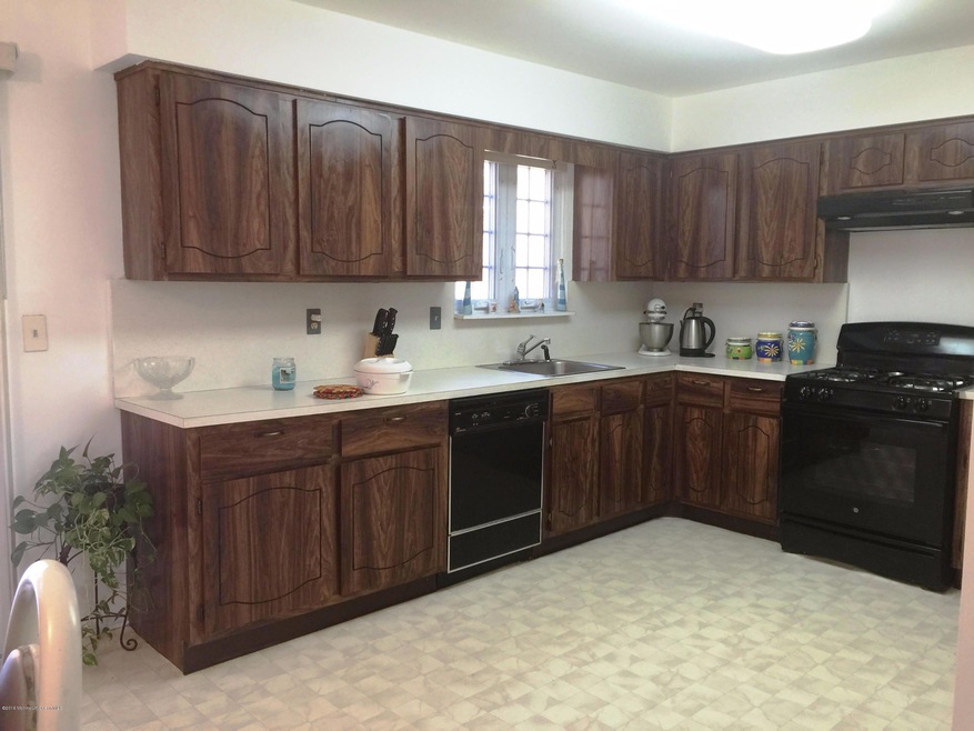 62 Corona Ct, Old Bridge, NJ 08857 - photo 1