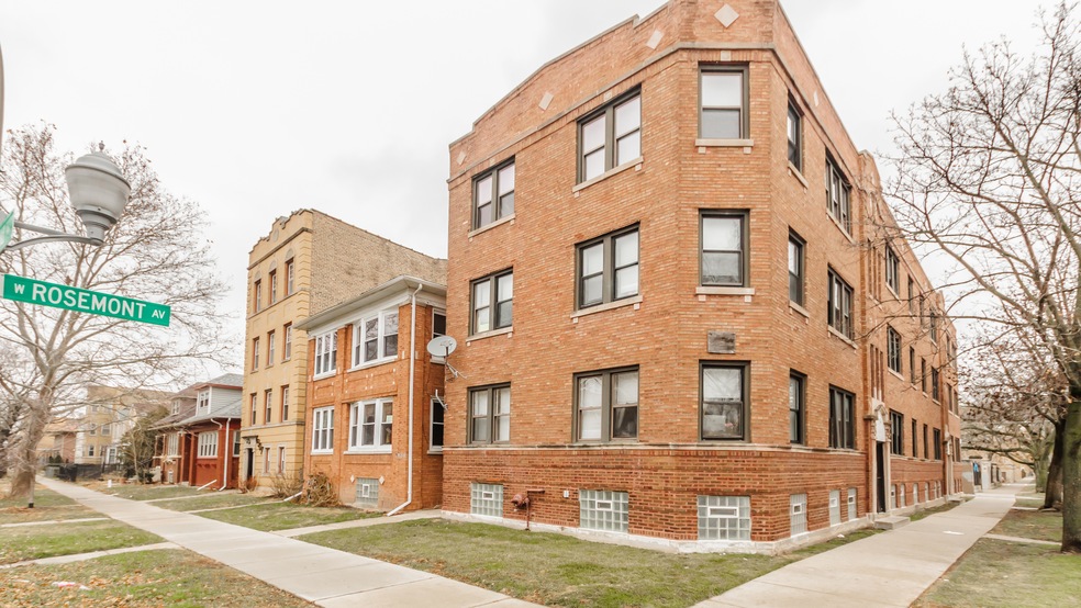 2716 W Rosemont Ave unit 1, Chicago, IL 60659 - photo 1