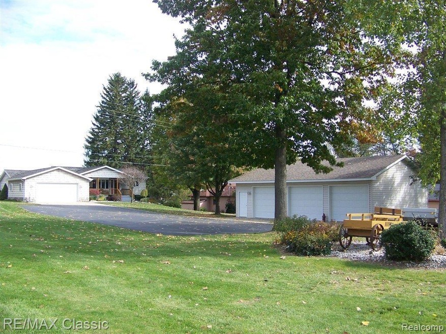 Land, Parking, & Storage Galore!