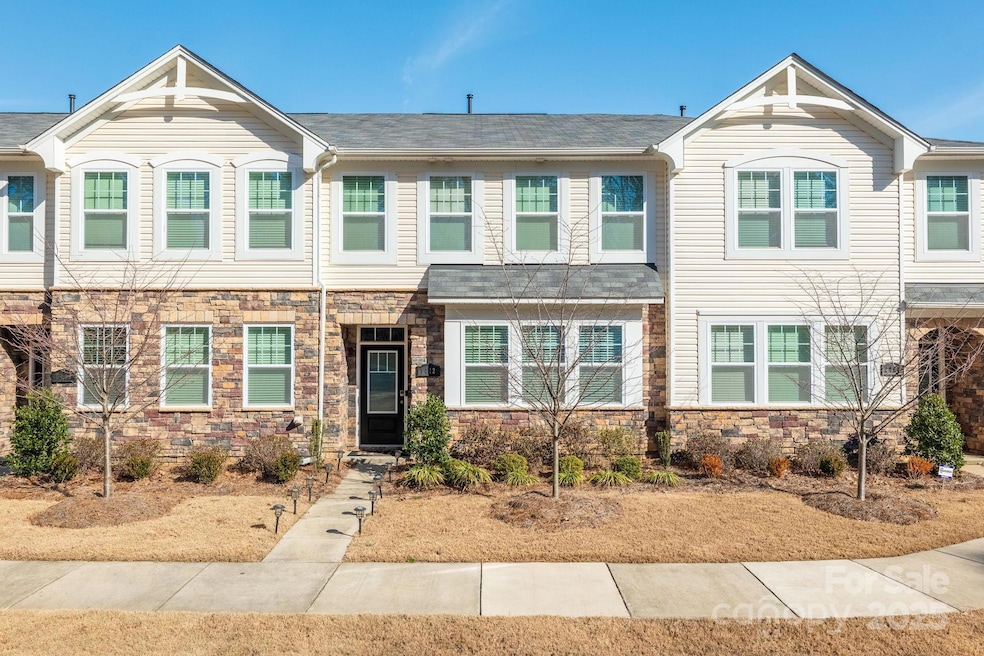 Under Contract $335,000