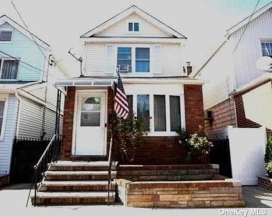 5 Doxsey Place, Ozone Park, NY 11417 - photo 1
