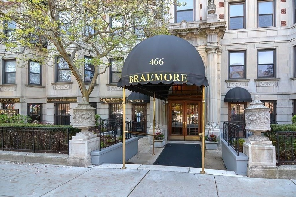 The Braemore unit 205A, Boston, MA 02215 - photo 1