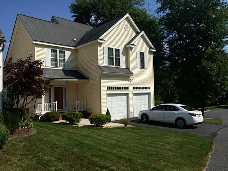 12 Queen of Roses Ln, Uxbridge, MA 01569 - photo 1