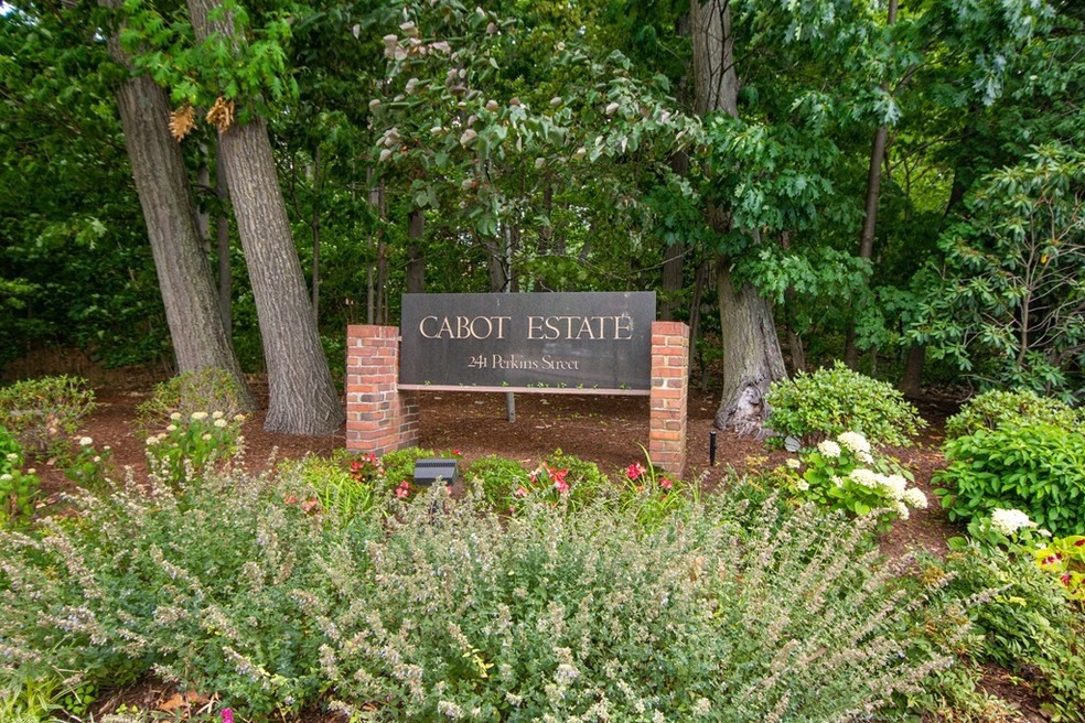 241 Perkins St unit A102, Jamaica Plain, MA 02130 - photo 1