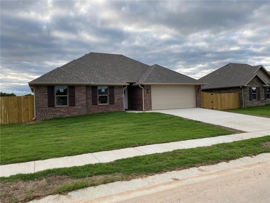 3,4,26,27,54 Charismatic Dr, Prairie Grove, AR 72753 - photo 1