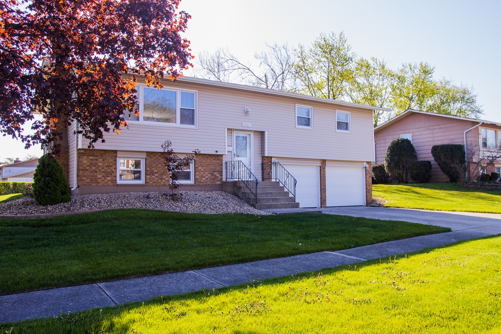 4261 189th St, Country Club Hills, IL 60478 - photo 1