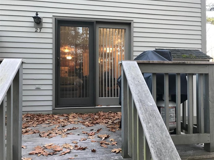 27 Glengarry Dr, Stratham, NH 03885 - photo 1