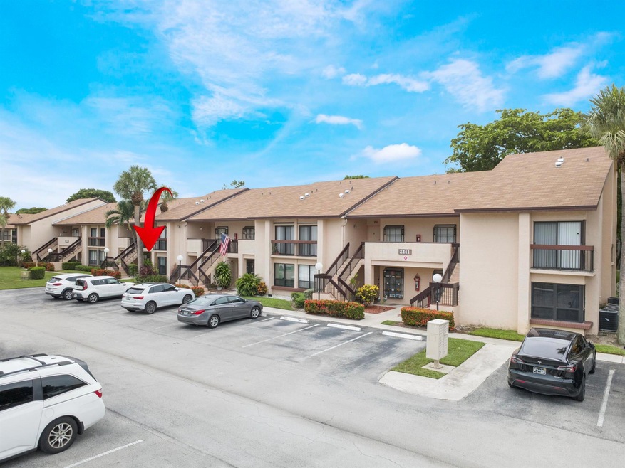 2241 SW 15th St unit 203, Deerfield Beach, FL 33442 - photo 1