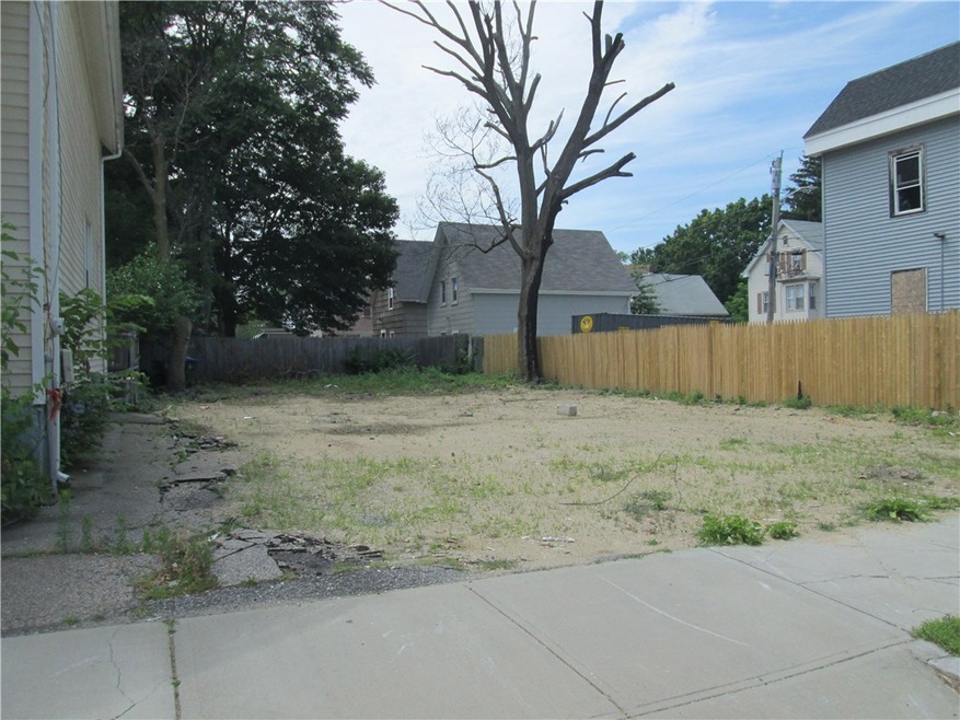 117 Laurel Hill Ave, Providence, RI 02909 - photo 1