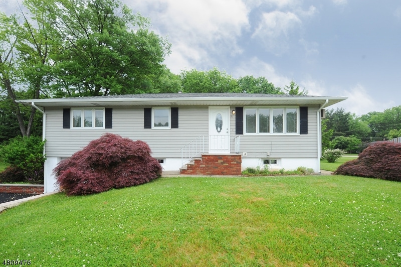 83 Farmingdale Rd, Wayne, NJ 07470 - photo 1